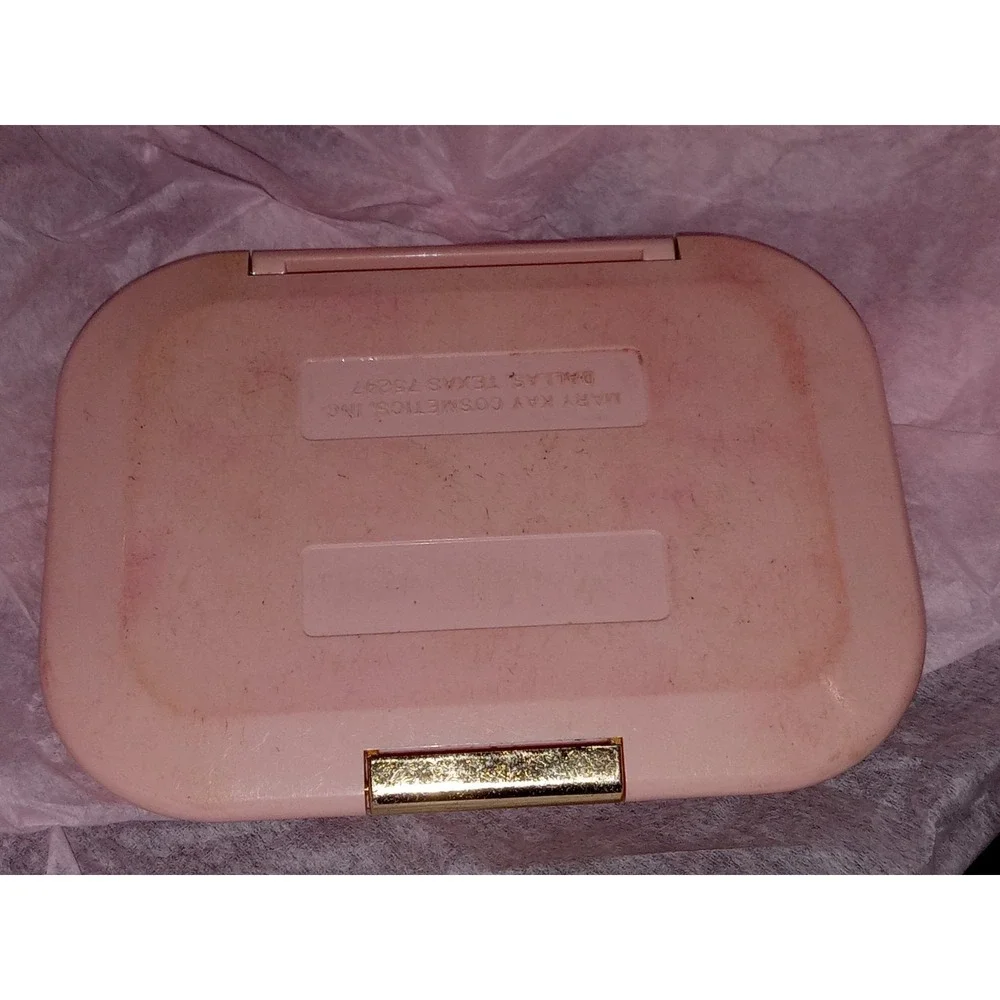 Mary Kay Pink Color Compact w Powder Perfect Cheek Color Maple